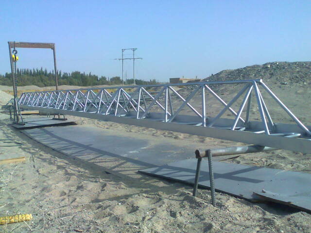 定日专业承揽大中小型喷涂翻新施工业务！